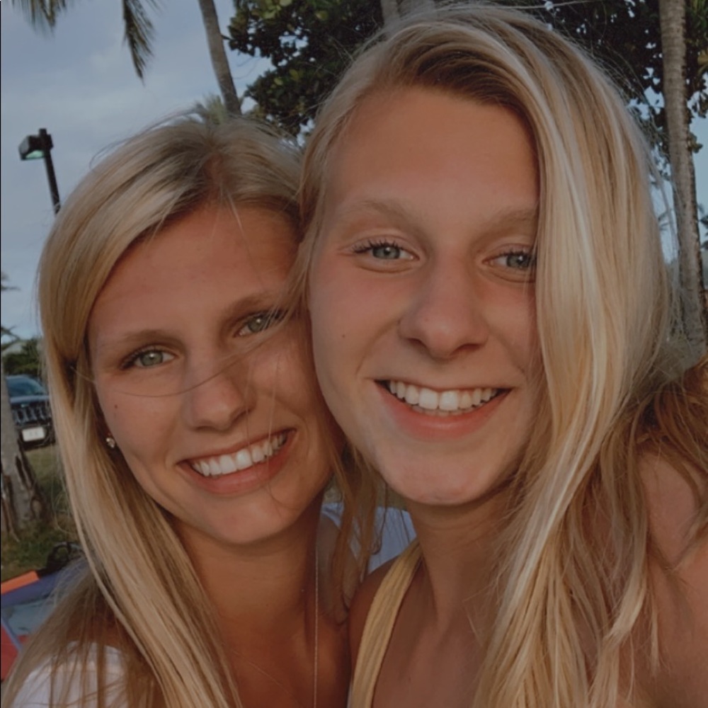 Meet your Posher, Kristen